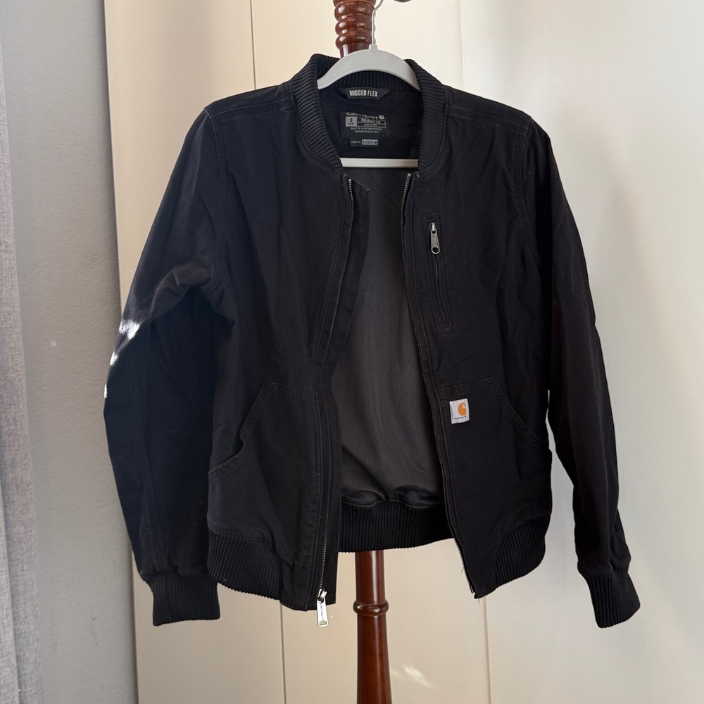 Carhartt black jacket